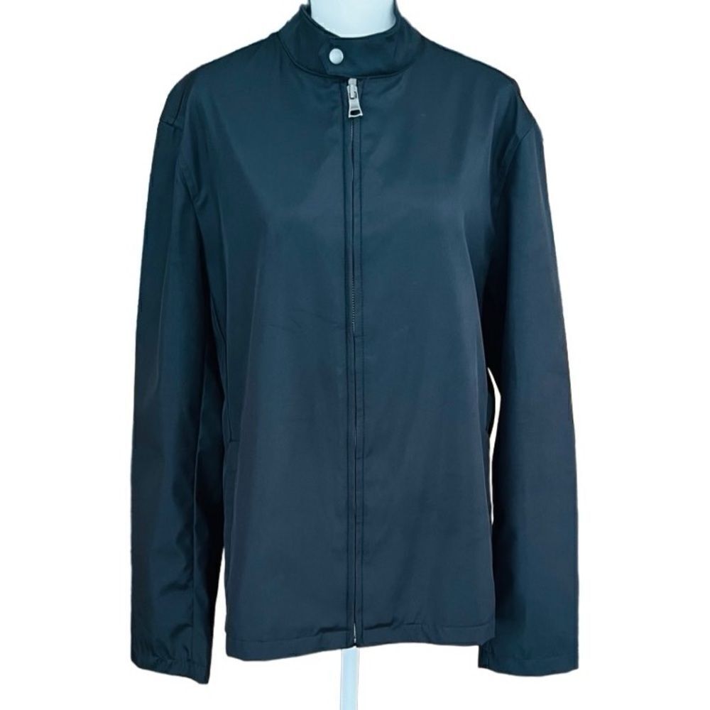 Banana Republic Factory black nylon zip front jacket with snap collar size M.